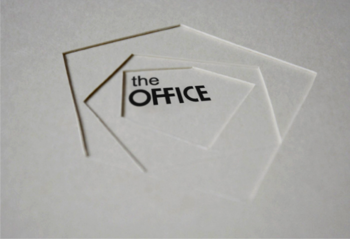 Логотип The Office на прозорих носіях